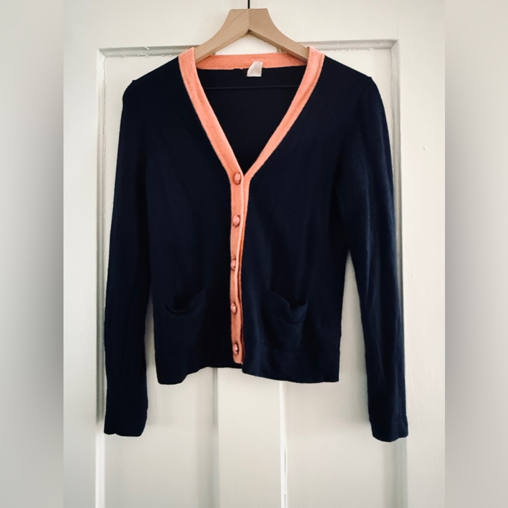 Vintage JCrew Women's Navy Cardigan with Peach Trim